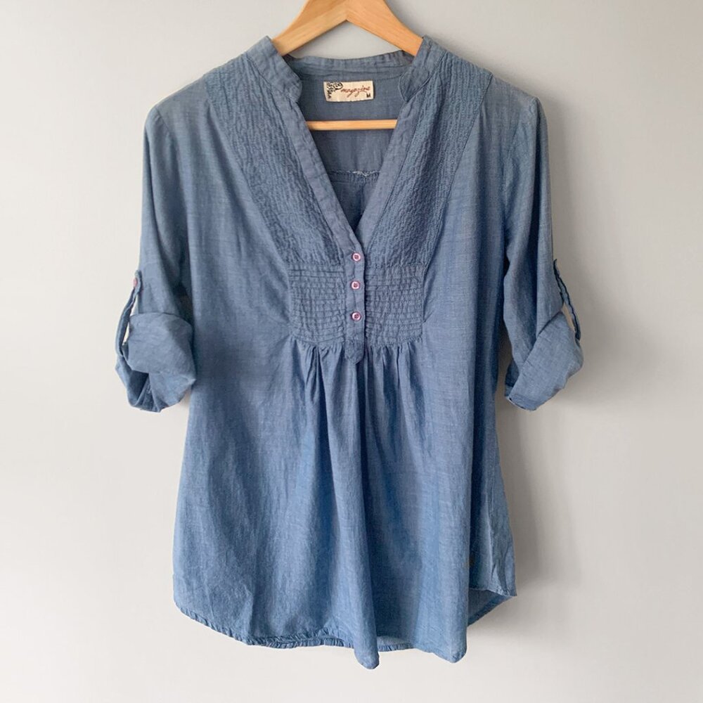 🔴 2+/$15 sale | Women's Blue Chambray Top Boho Flowy Tunic